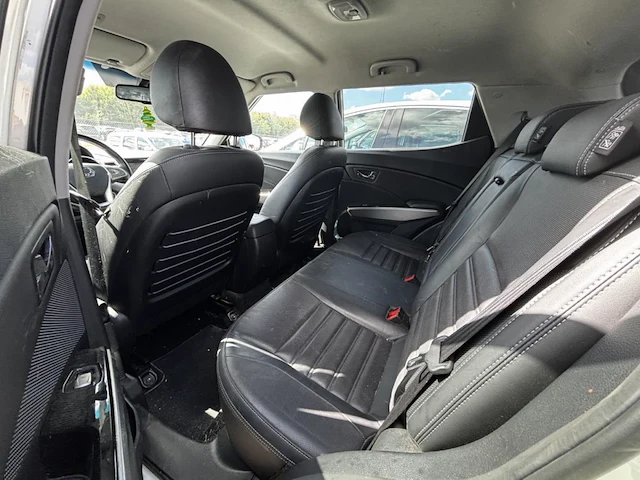 Ssangyong tivoli, 2015 - afbeelding 10 van  26