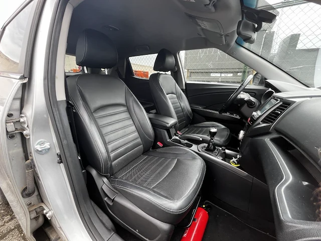 Ssangyong xlv, 2017 - afbeelding 13 van  26