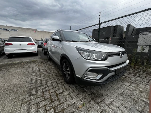 Ssangyong xlv, 2017 - afbeelding 20 van  26