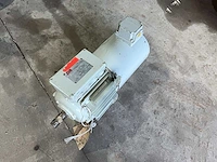 Ssb antriebstechniek dwf-0612.006.70-b8 elektromotor - afbeelding 1 van  6