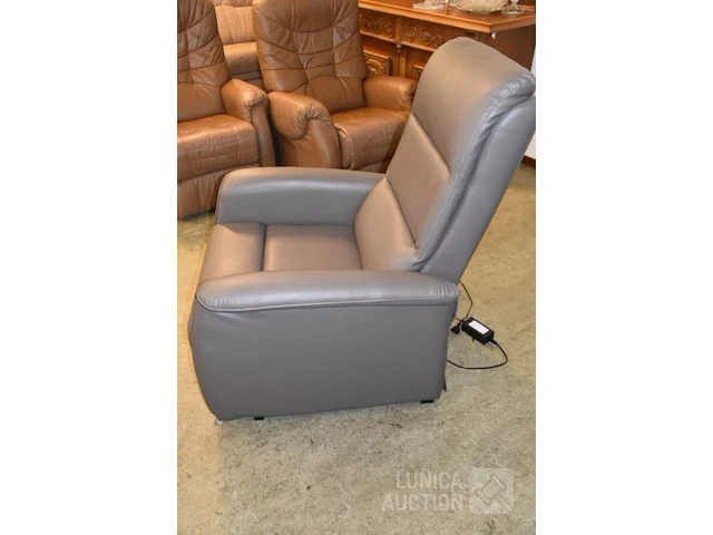 Sta-op-fauteuil - afbeelding 3 van  8
