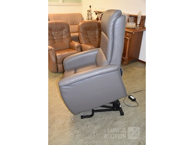 Sta-op-fauteuil - afbeelding 4 van  8