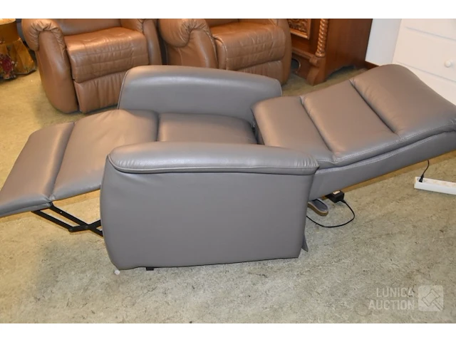 Sta-op-fauteuil - afbeelding 5 van  8