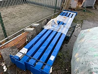 Staal kolom (5x) - afbeelding 1 van  3