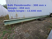 Staal - afbeelding 1 van  3