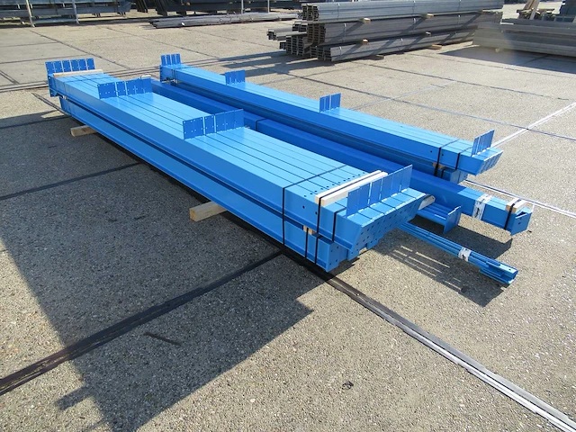 Staalconstructie 10 x 20 meter (200m2) - afbeelding 3 van  10