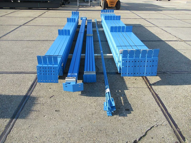 Staalconstructie 10 x 20 meter (200m2) - afbeelding 5 van  10