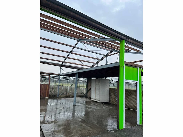Staalconstructie (10,50x28,50 mtr) (300m2) - afbeelding 7 van  9