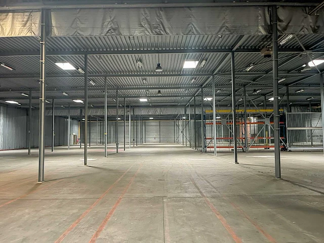 Staalconstructie (105,85x60,00 mtr) (6.351m2) - afbeelding 5 van  18