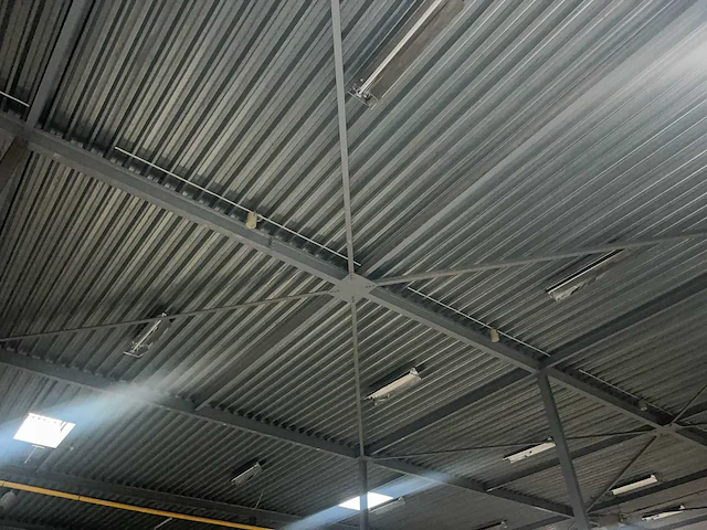 Staalconstructie (105,85x60,00 mtr) (6.351m2) - afbeelding 8 van  18
