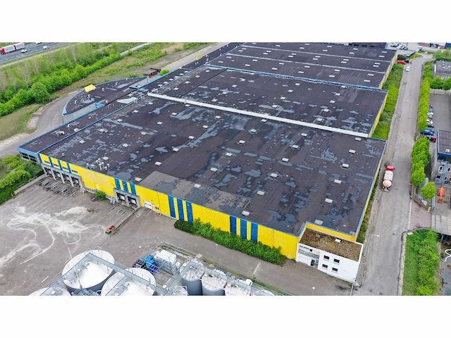 Staalconstructie (105,85x60,00 mtr) (6.351m2) - afbeelding 12 van  18