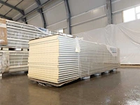Staalconstructie 10x16 meter met dak en wand - afbeelding 9 van  27