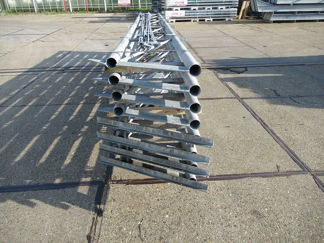 Staalconstructie 11.00 x 12.00 meter (132m2) - afbeelding 4 van  9