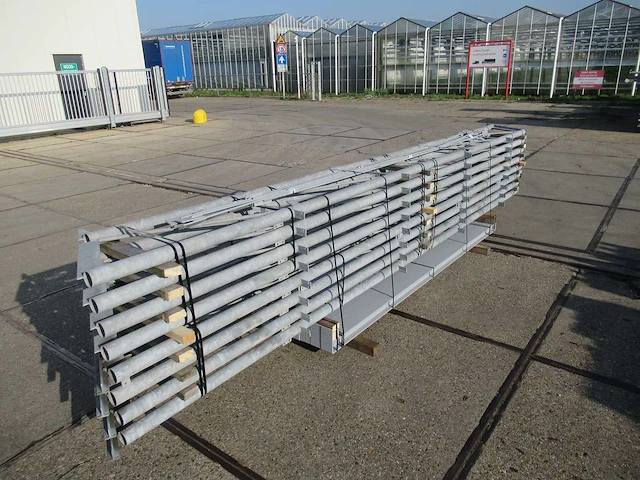 Staalconstructie 11.00 x 12.00 meter (132m2) - afbeelding 9 van  9