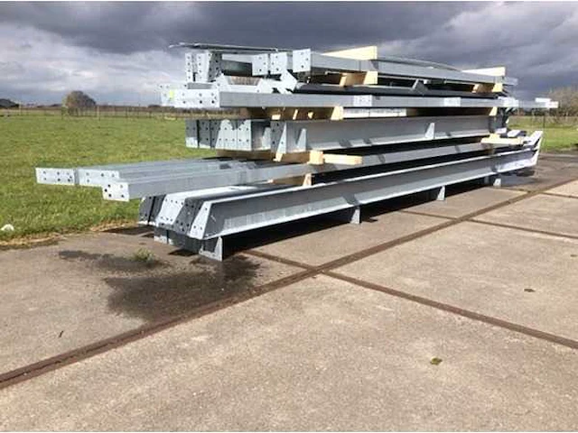 Staalconstructie 11,6x20 meter (ca. 232 m2) - afbeelding 1 van  6
