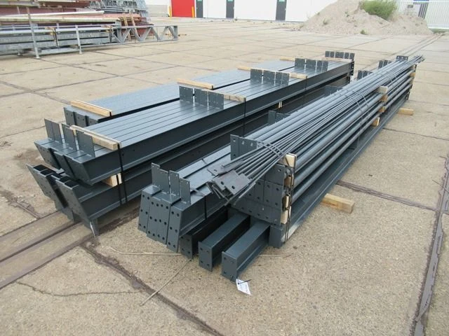 Staalconstructie 11.90 x 35.00 meter (416m2) - afbeelding 8 van  12