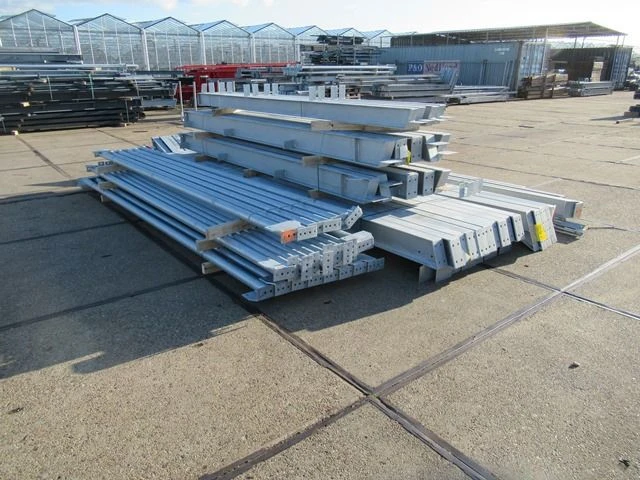 Staalconstructie 12 x 30 meter (360m2) - afbeelding 18 van  21