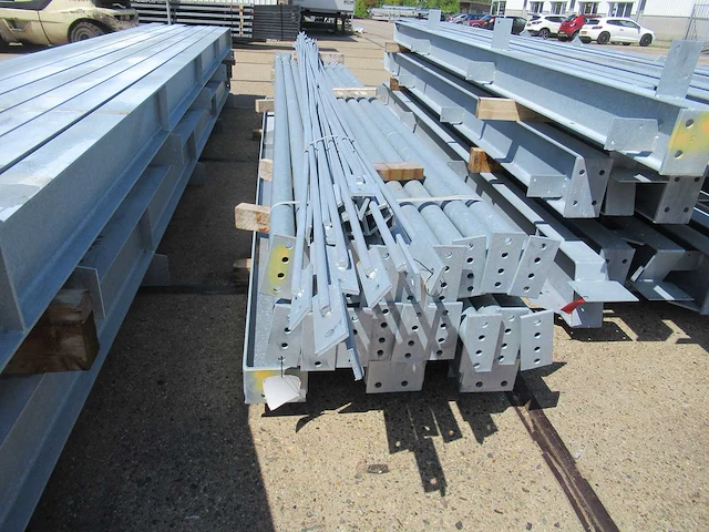 Staalconstructie 12 x 40 meter (480m2) - afbeelding 2 van  17