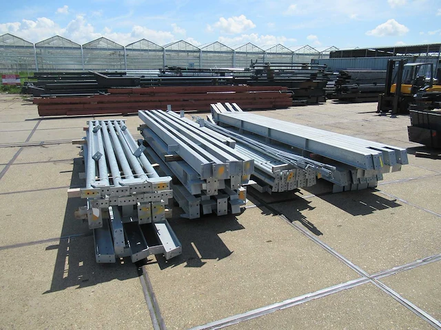 Staalconstructie 12 x 40 meter (480m2) - afbeelding 6 van  17