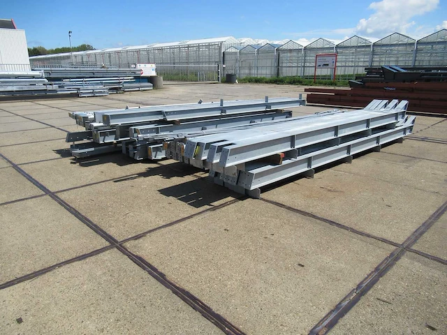 Staalconstructie 12 x 40 meter (480m2) - afbeelding 10 van  17