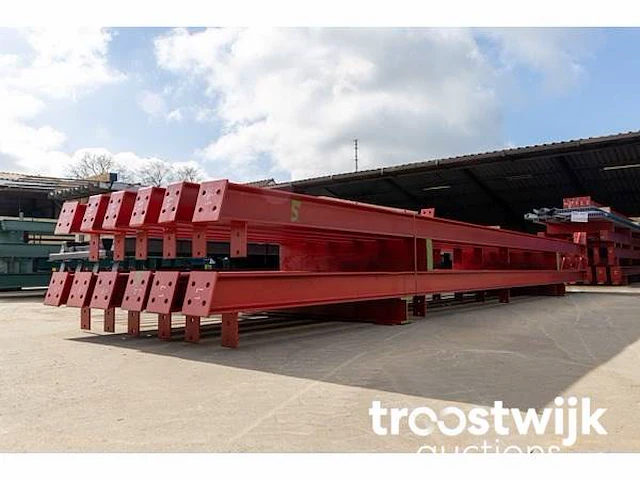 Staalconstructie 12,4x27,1 meter (ca. 336 m2) - afbeelding 4 van  12