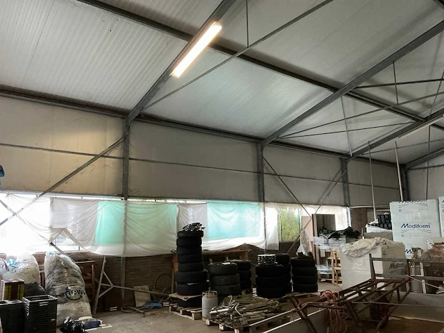Staalconstructie (12,50x39,37 mtr) (525 m2) - afbeelding 34 van  34