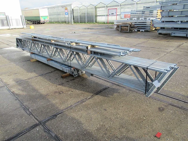 Staalconstructie 12.80 x 12.00 meter (154m2) - afbeelding 5 van  8