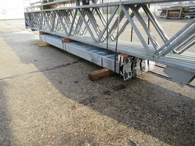 Staalconstructie 12.80 x 12.00 meter (154m2) - afbeelding 6 van  8