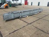 Staalconstructie 12.80 x 12.00 meter (154m2) - afbeelding 4 van  8