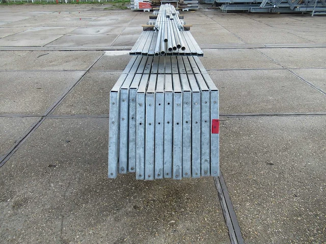 Staalconstructie 12.80 x 20.00 meter (256m2) - afbeelding 5 van  10