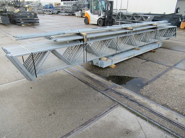 Staalconstructie 12.80 x 20.00 meter (256m2) - afbeelding 6 van  10