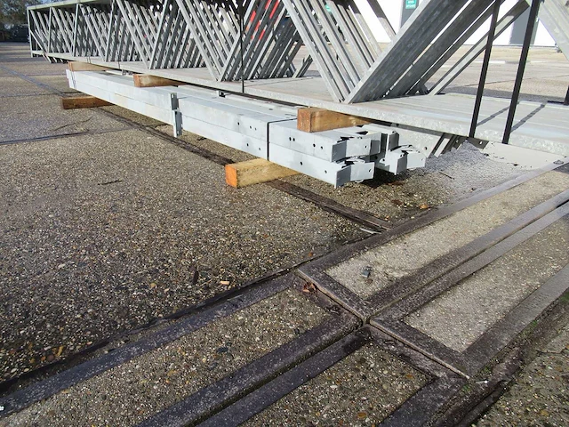 Staalconstructie 12.80 x 20.00 meter (256m2) - afbeelding 10 van  10