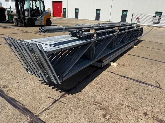 Staalconstructie 12.80 x 28.00 meter (358m2) - afbeelding 8 van  10