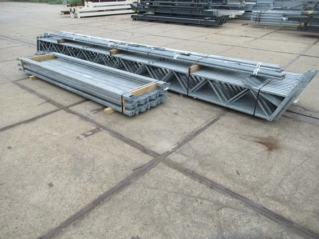 Staalconstructie 12.80 x 28.00 meter (358m2) - afbeelding 12 van  13