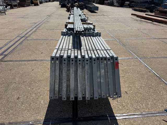 Staalconstructie 12.80 x 32.00 meter (410m2) - afbeelding 7 van  11