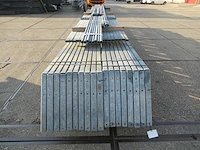Staalconstructie 12.80 x 32.00 meter (410m2) - afbeelding 8 van  10