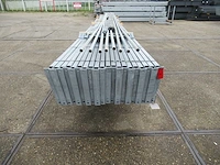 Staalconstructie 12.80 x 36.00 meter (460m2) - afbeelding 9 van  13
