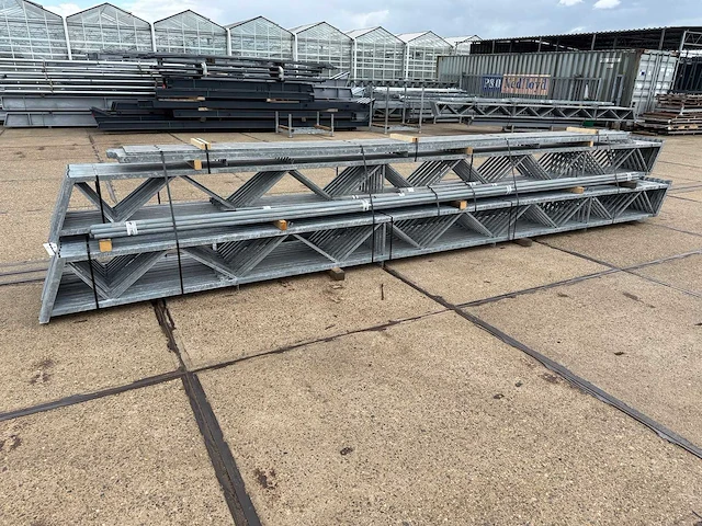 Staalconstructie 12.80 x 36.00 meter (460m2) - afbeelding 12 van  13