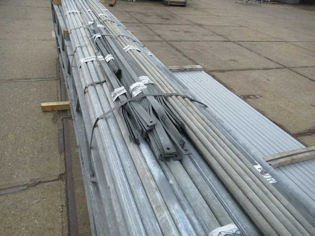 Staalconstructie 12.80 x 40.00 meter (512m2) - afbeelding 10 van  11