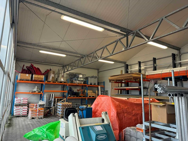Staalconstructie (12,80x8,00 mtr) (102m2) - afbeelding 7 van  37