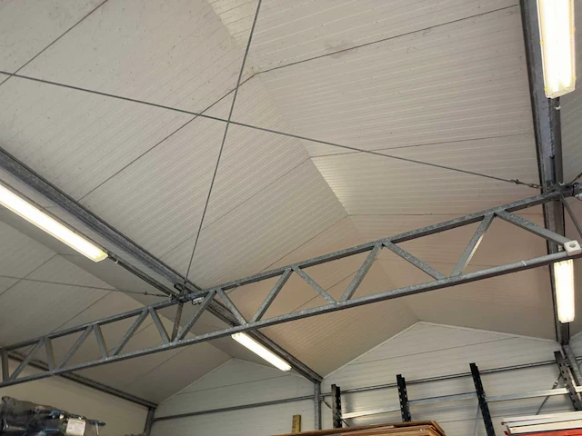 Staalconstructie (12,80x8,00 mtr) (102m2) - afbeelding 11 van  37