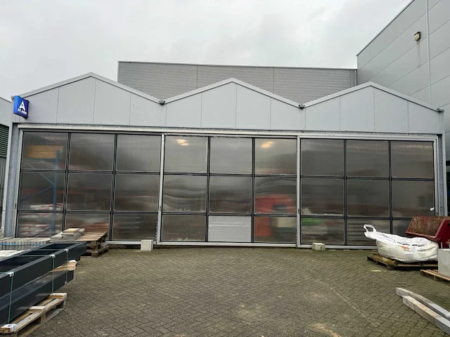 Staalconstructie (12,80x8,00 mtr) (102m2) - afbeelding 1 van  37