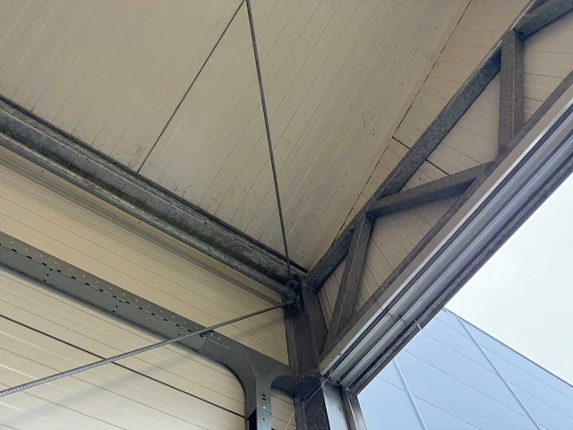 Staalconstructie (12,80x8,00 mtr) (102m2) - afbeelding 26 van  37