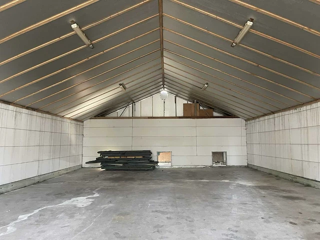 Staalconstructie (12,95x23,51 mtr) (304m2) - afbeelding 6 van  20