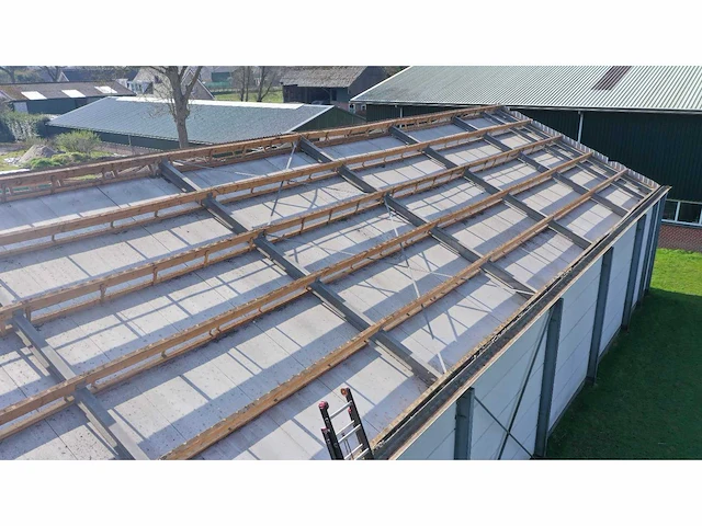 Staalconstructie (12,95x23,51 mtr) (304m2) - afbeelding 14 van  20