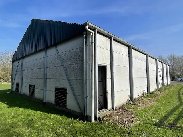 Staalconstructie (12,95x23,51 mtr) (304m2) - afbeelding 15 van  20