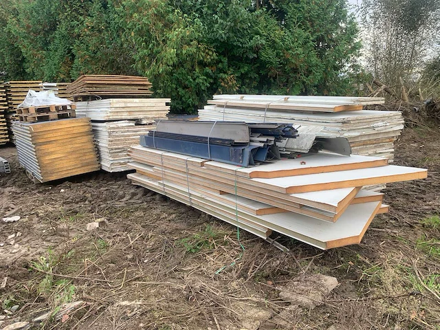 Staalconstructie (13,60x32,00mtr) (435m2) - afbeelding 6 van  16