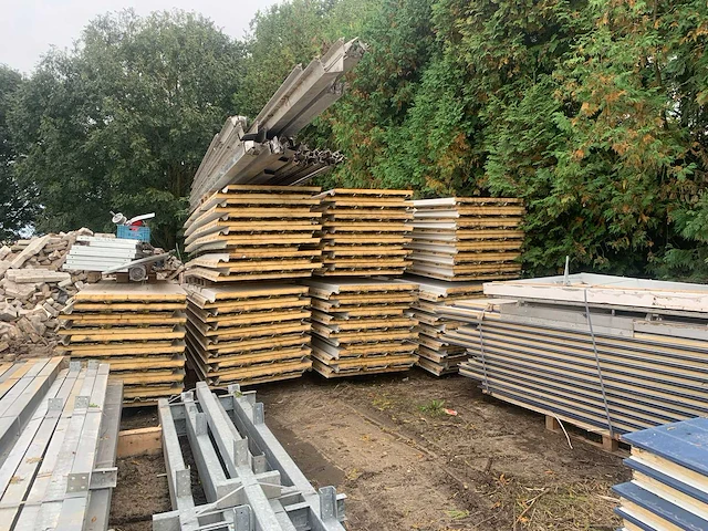 Staalconstructie (13,60x32,00mtr) (435m2) - afbeelding 7 van  16