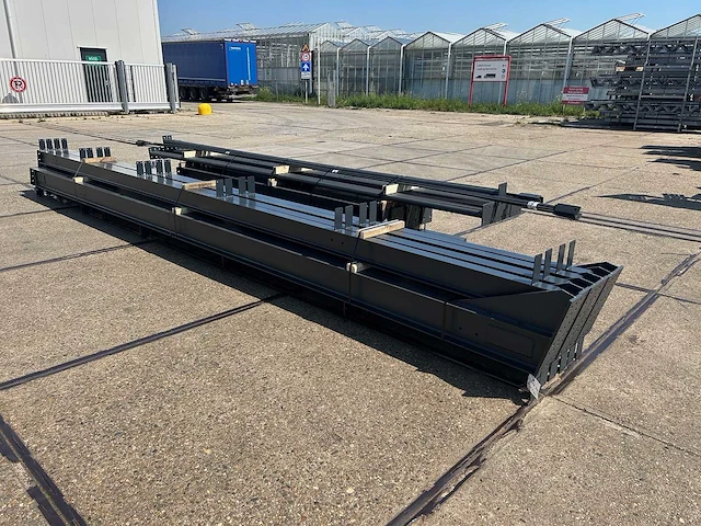 Staalconstructie 13.95 x 20.00 meter (279m2) - afbeelding 4 van  11