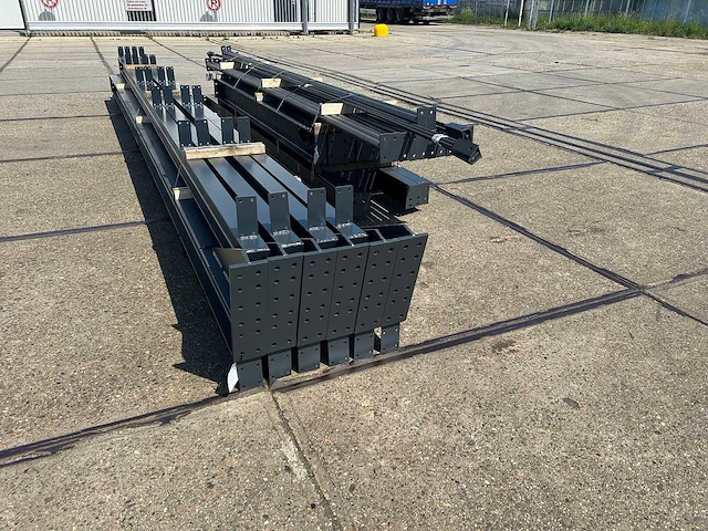 Staalconstructie 13.95 x 20.00 meter (279m2) - afbeelding 6 van  11